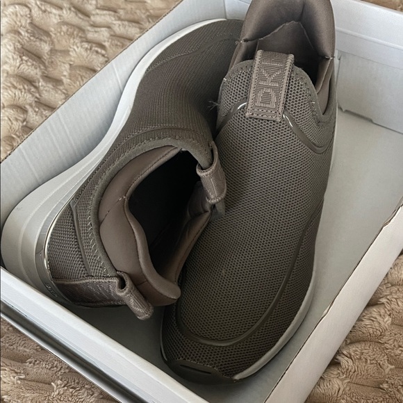 DKNY women’s Taupe Slip-On wedge sneak shoes - Picture 1 of 4